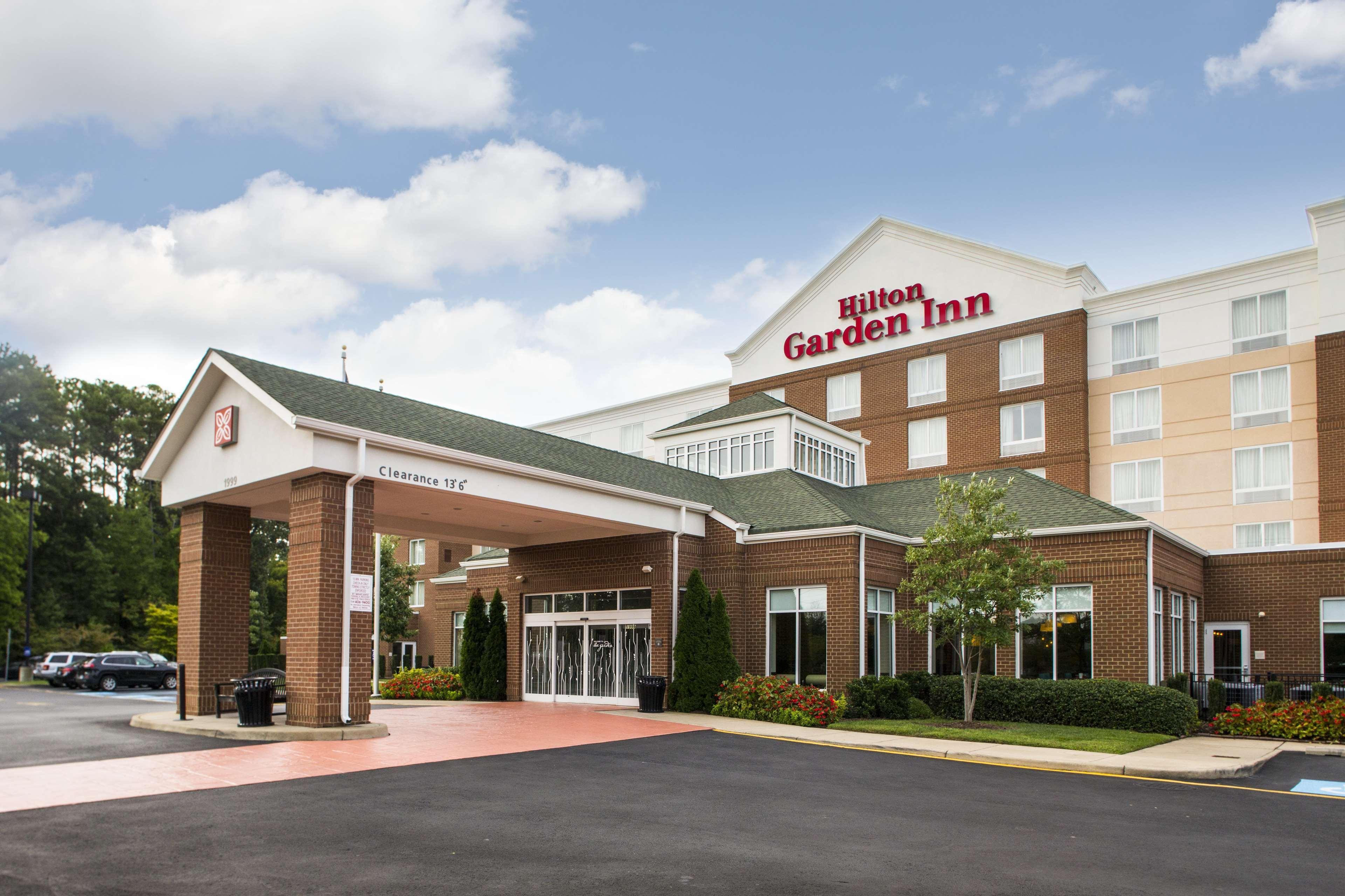 Hilton Garden Inn Hampton Coliseum Central Kültér fotó