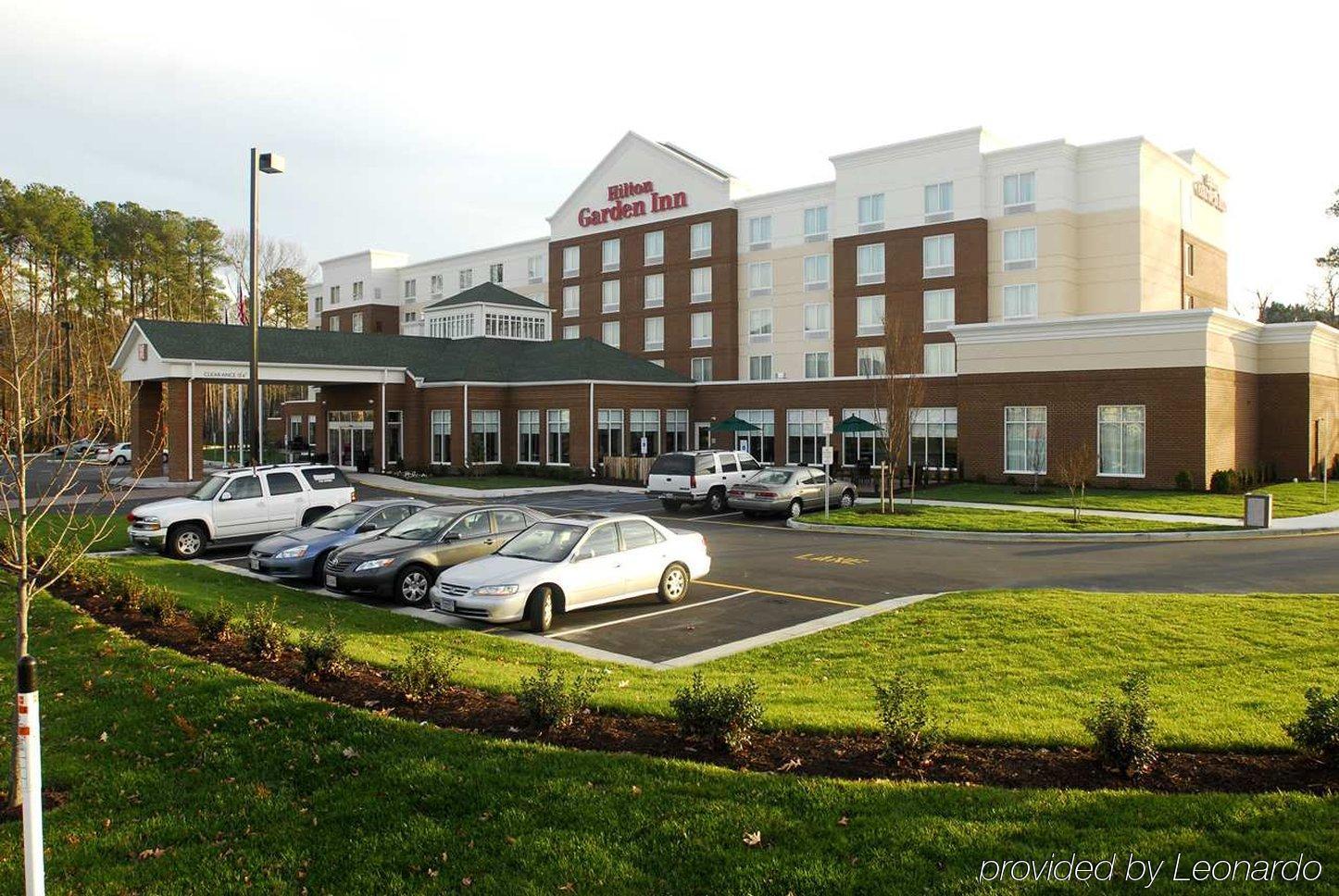 Hilton Garden Inn Hampton Coliseum Central Kültér fotó